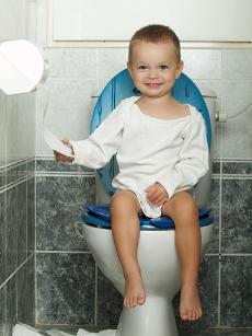 Com ensenyar els nens a fer servir el bany