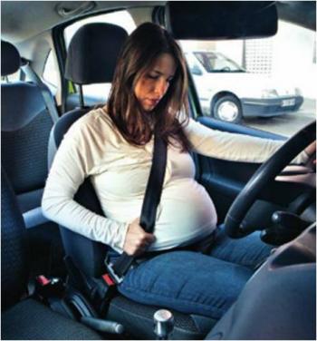   Embaràs i conducció, com utilitzar el cinturó de seguretat?
