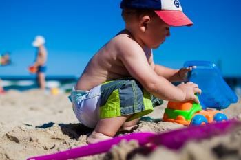 Evita riesgos: protege a tus hijos de la radiación solar