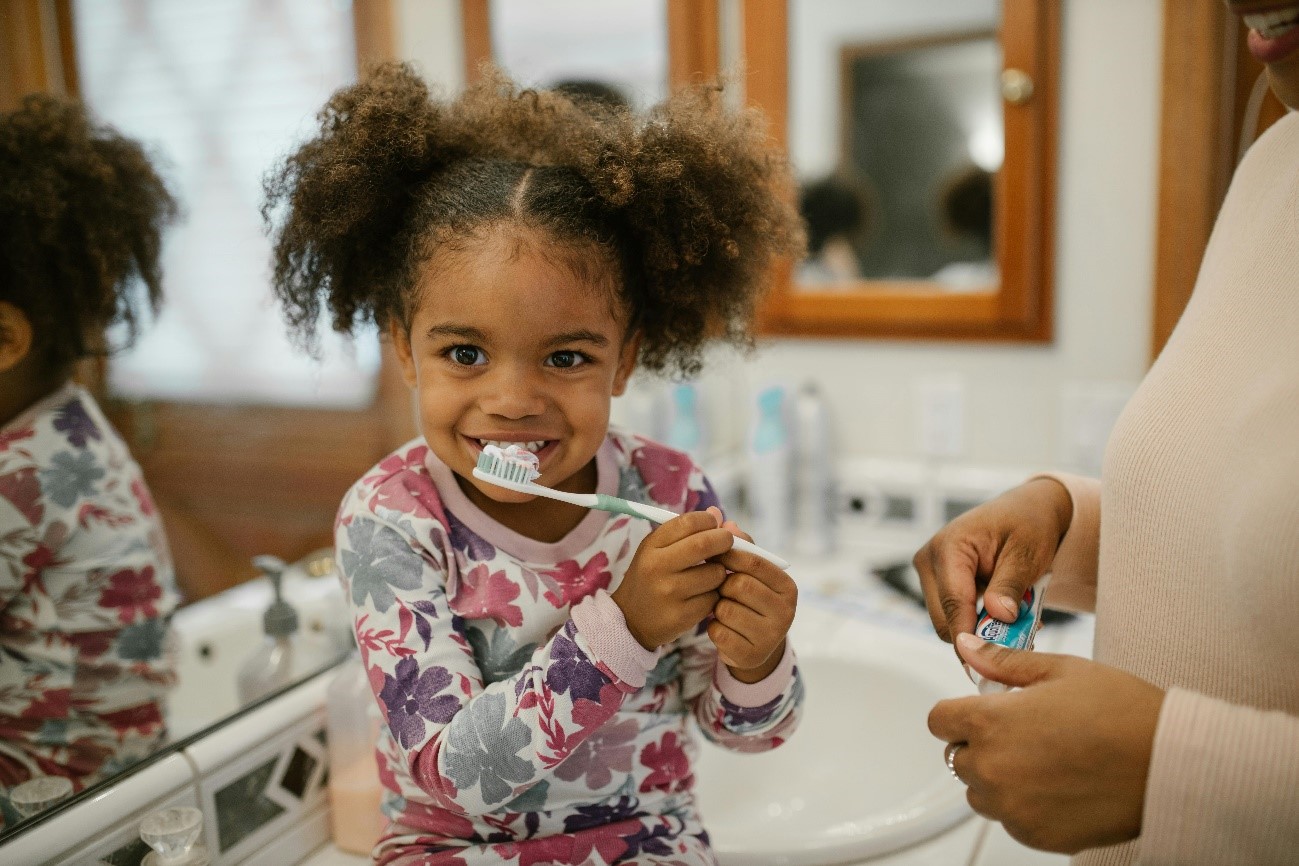 Raspalls de dents: consells per triar el més adequat per als teus fills