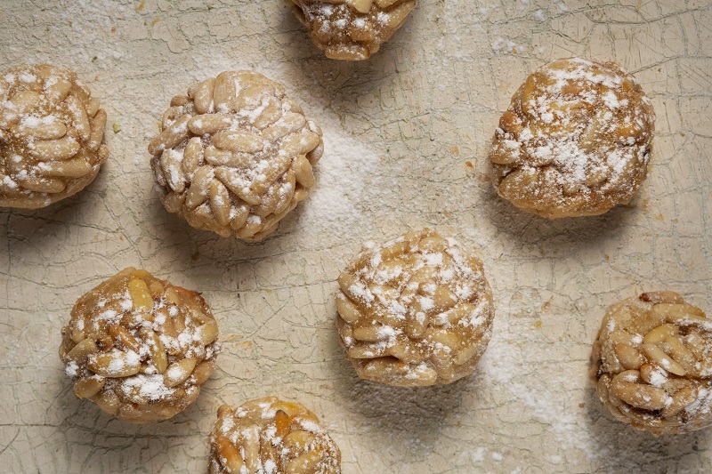 Panellets