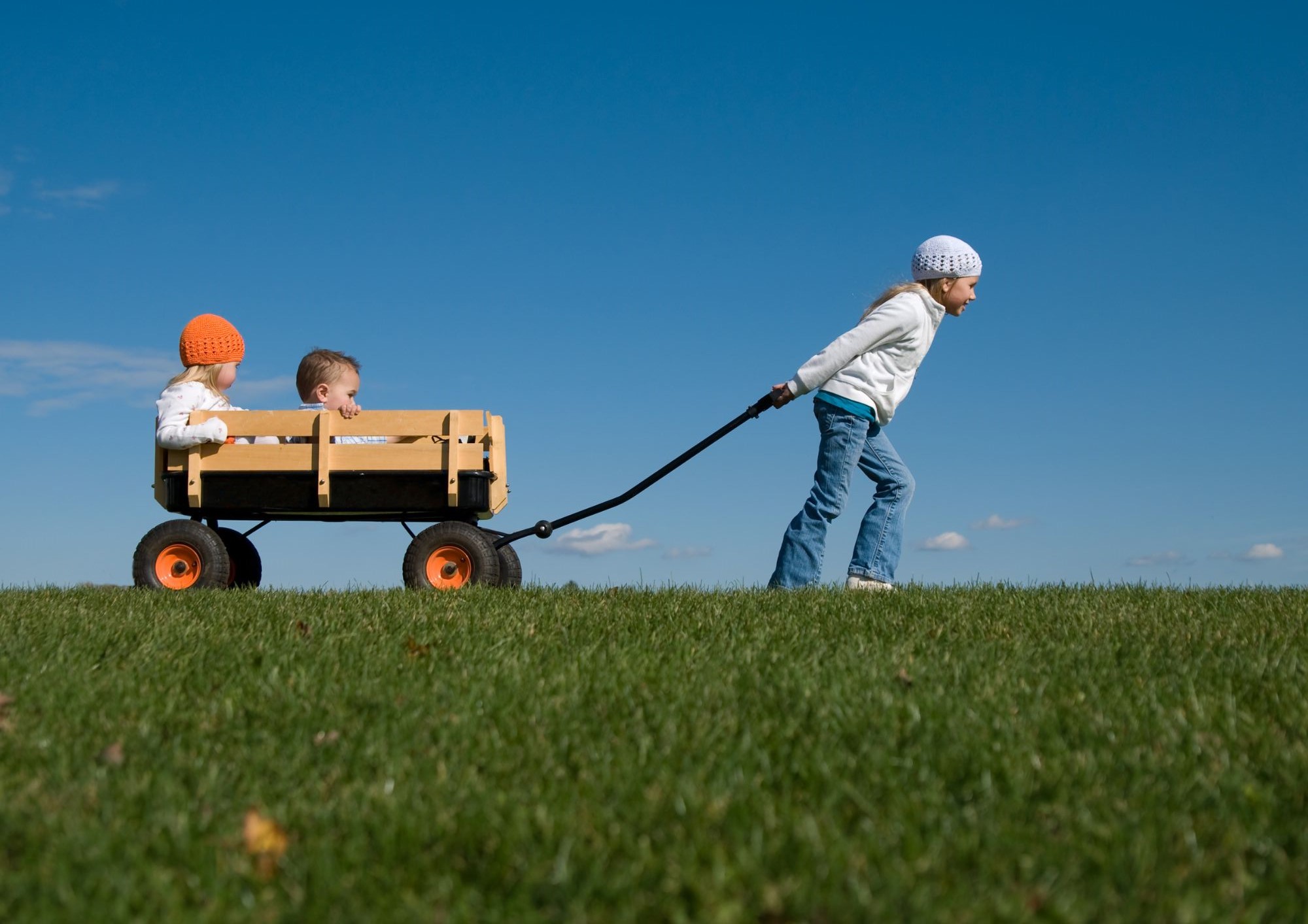 Nens ens carretó