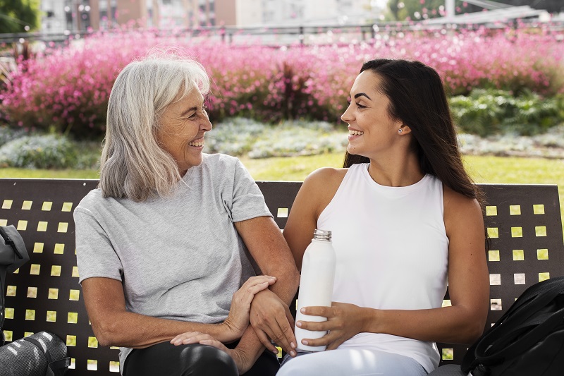 les amistats intergeneracionals aporten perspectives diferentes