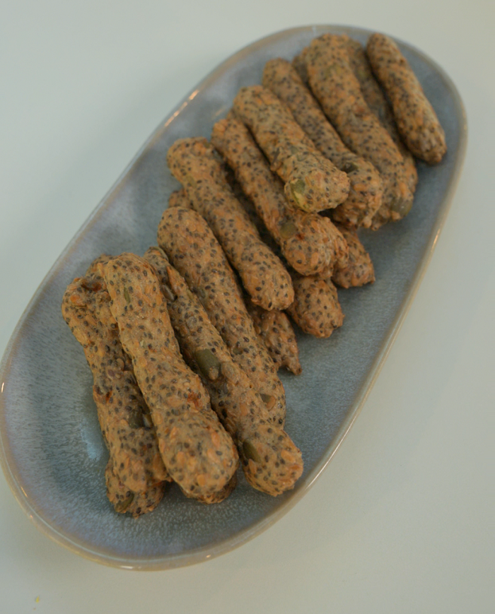 Bastoncillos de pipas y semillas