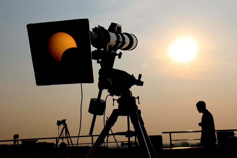 com veure l'eclipsi solar